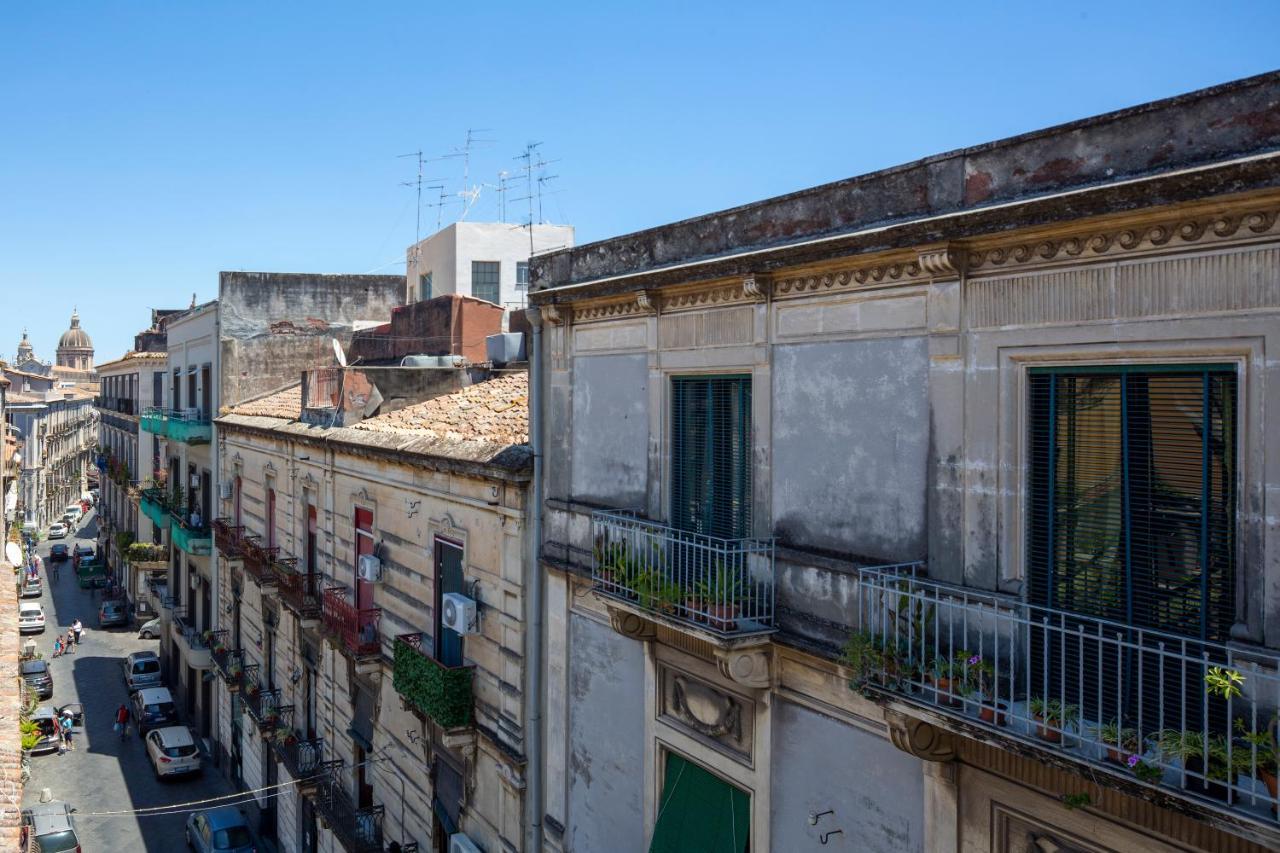 The Silver Lava - A Luxury Boutique Apartment Catania Exterior photo